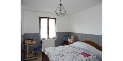 chambre-dressing-laverie-lit-bois-mairie-62680-